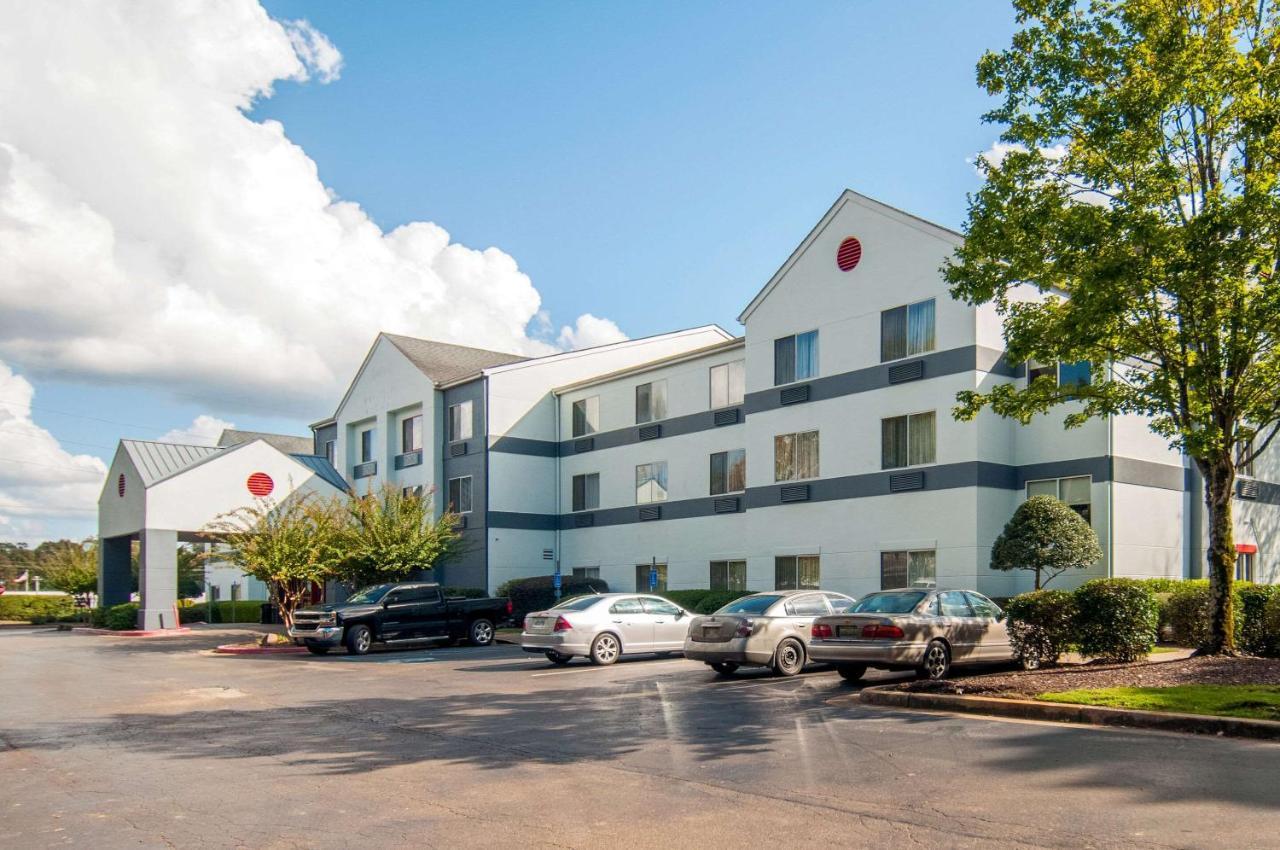 Quality Inn & Suites Jackson Exterior photo