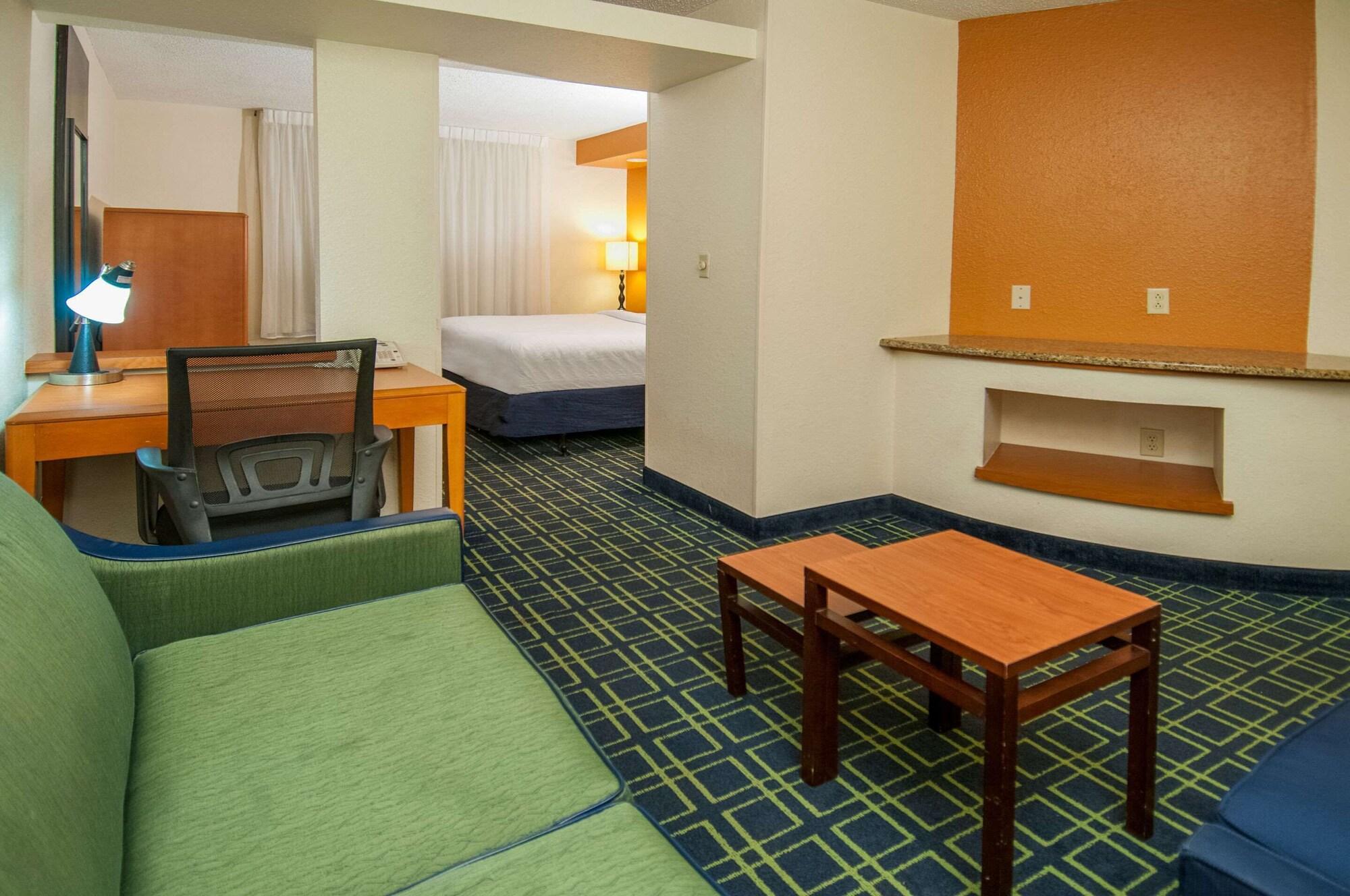 Quality Inn & Suites Jackson Exterior photo