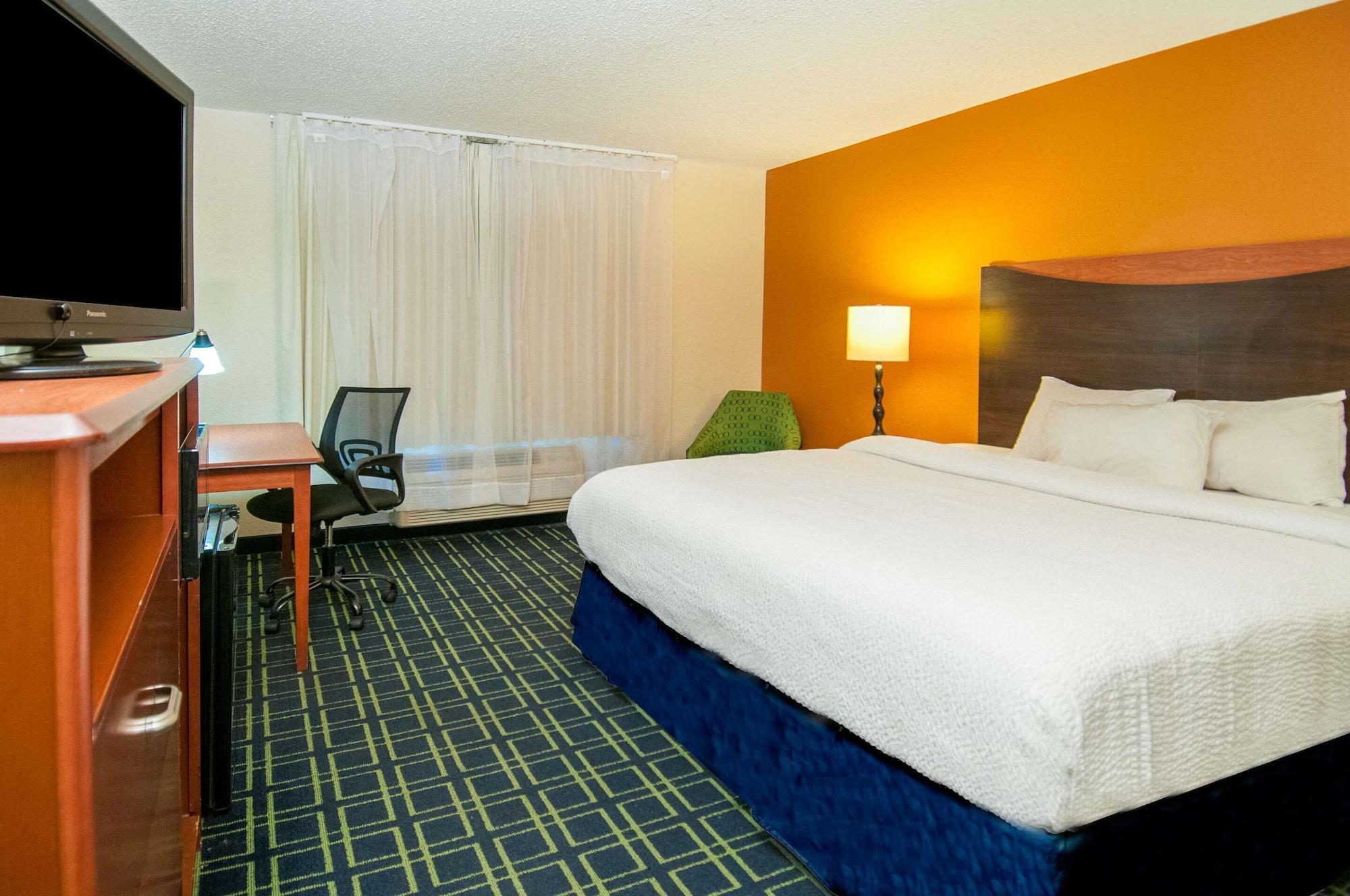 Quality Inn & Suites Jackson Exterior photo