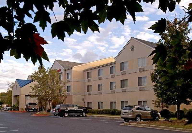Quality Inn & Suites Jackson Exterior photo