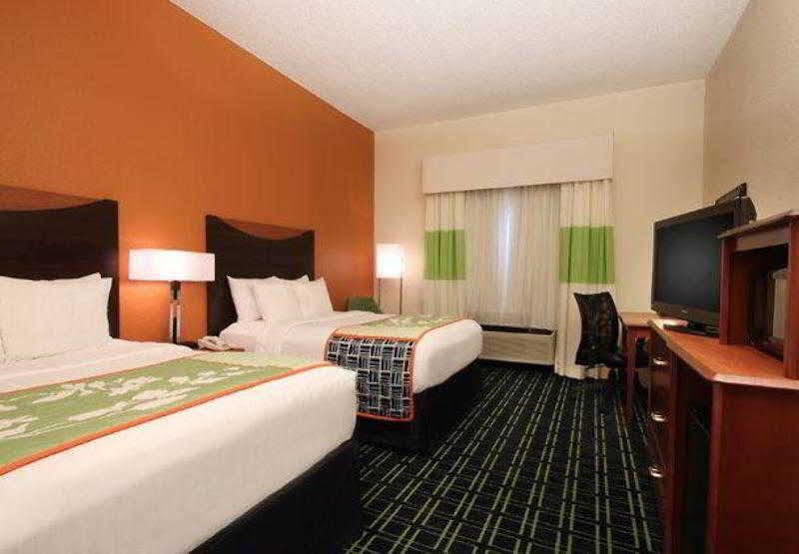 Quality Inn & Suites Jackson Exterior photo