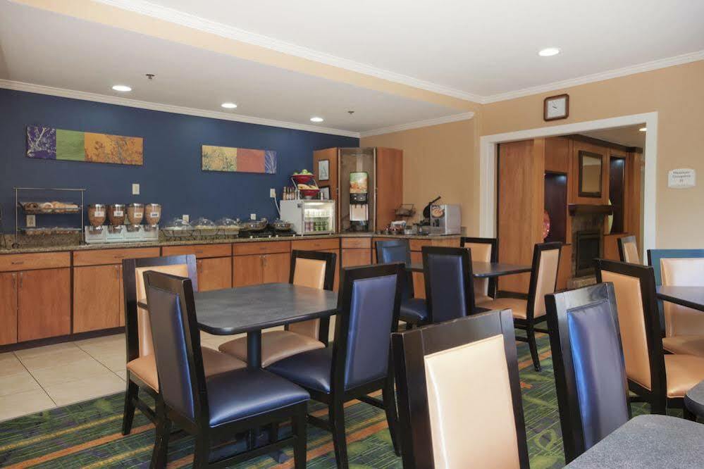 Quality Inn & Suites Jackson Exterior photo