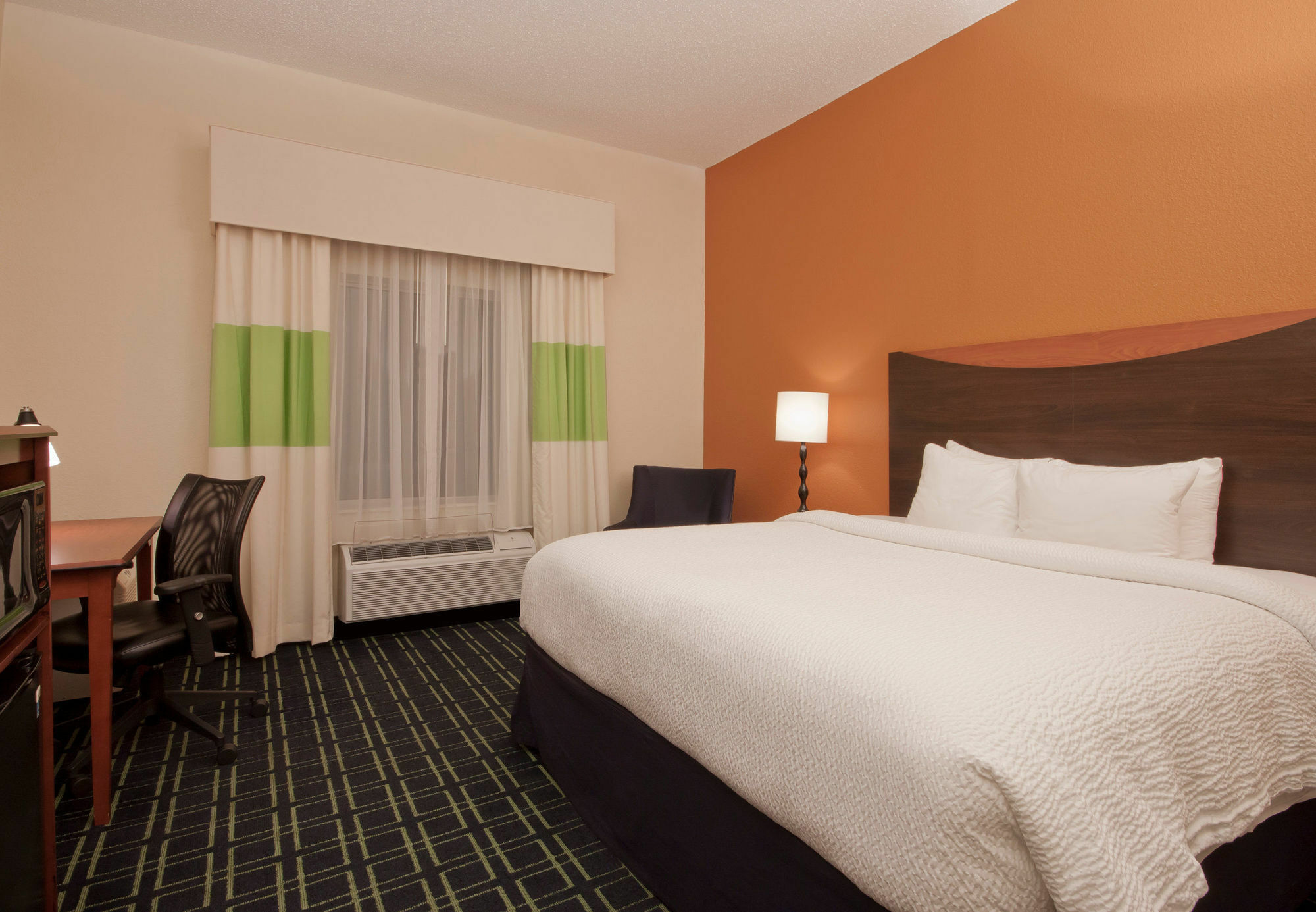 Quality Inn & Suites Jackson Exterior photo