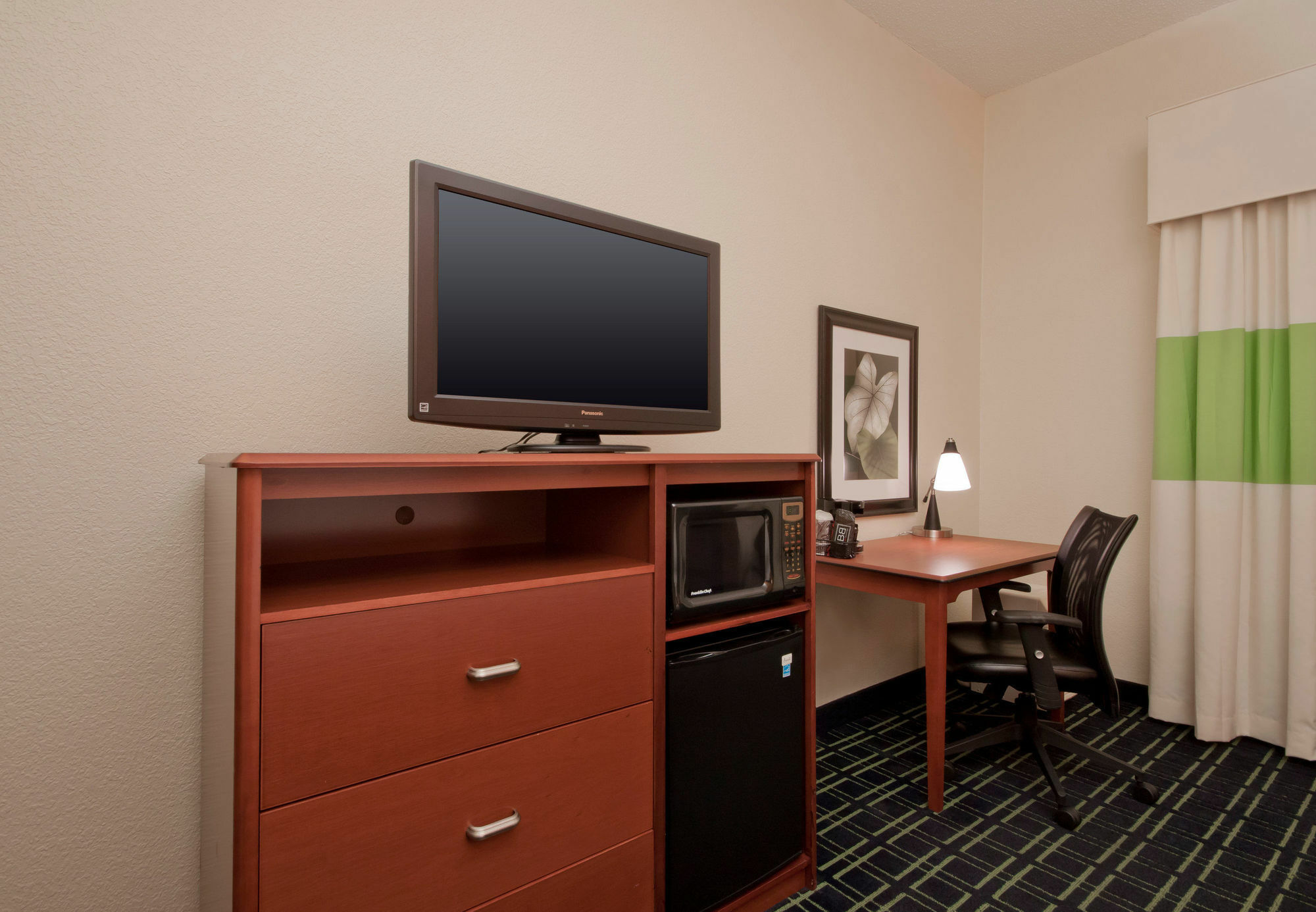 Quality Inn & Suites Jackson Exterior photo
